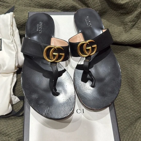 Gucci Shoes Gucci Flat Marmont Leather Thong Sandals Poshmark